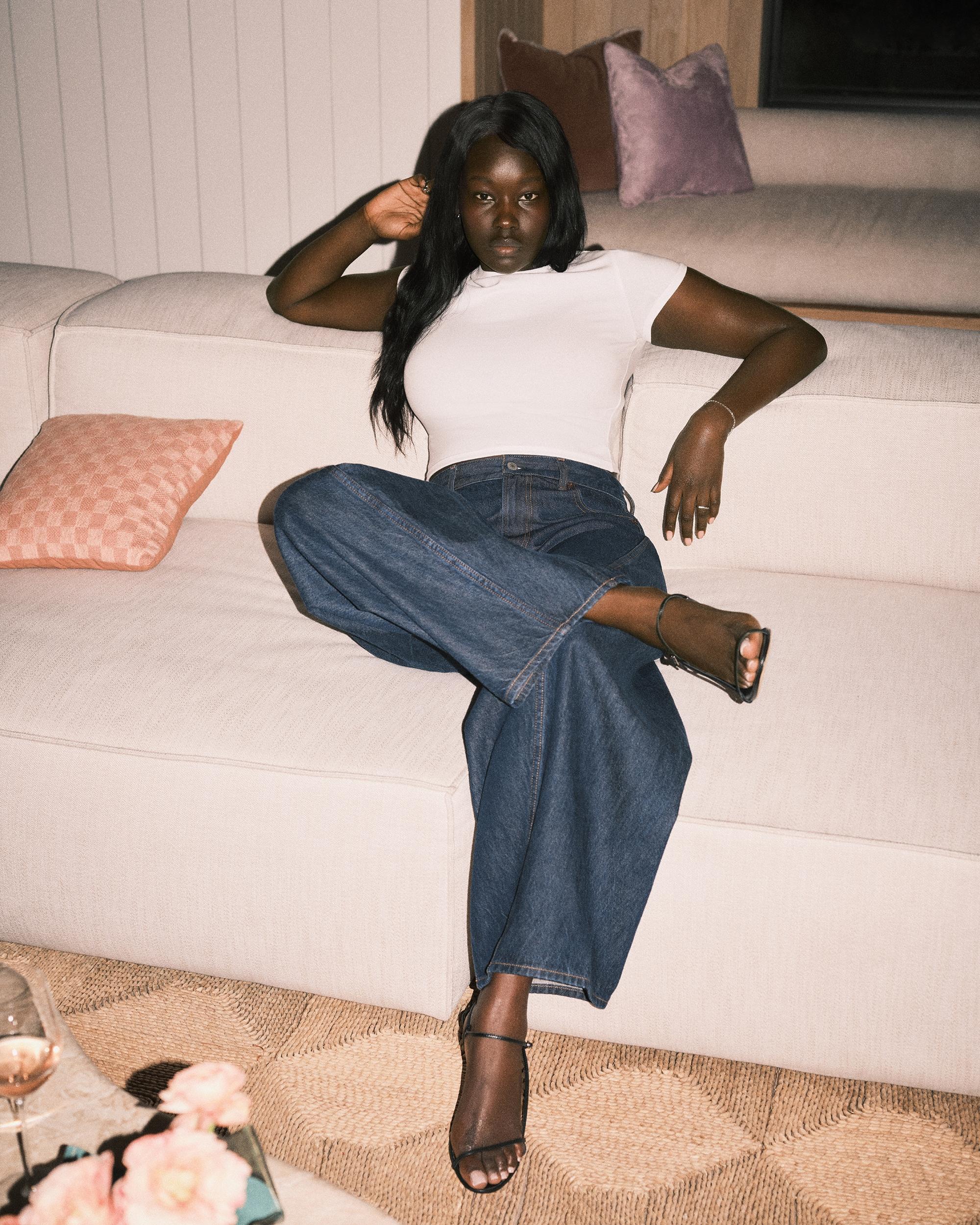 Curve Love Mid Rise Ultra Barrel Jean Product Image