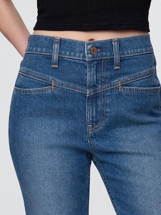 High Rise '90s Straight Jeans Product Image