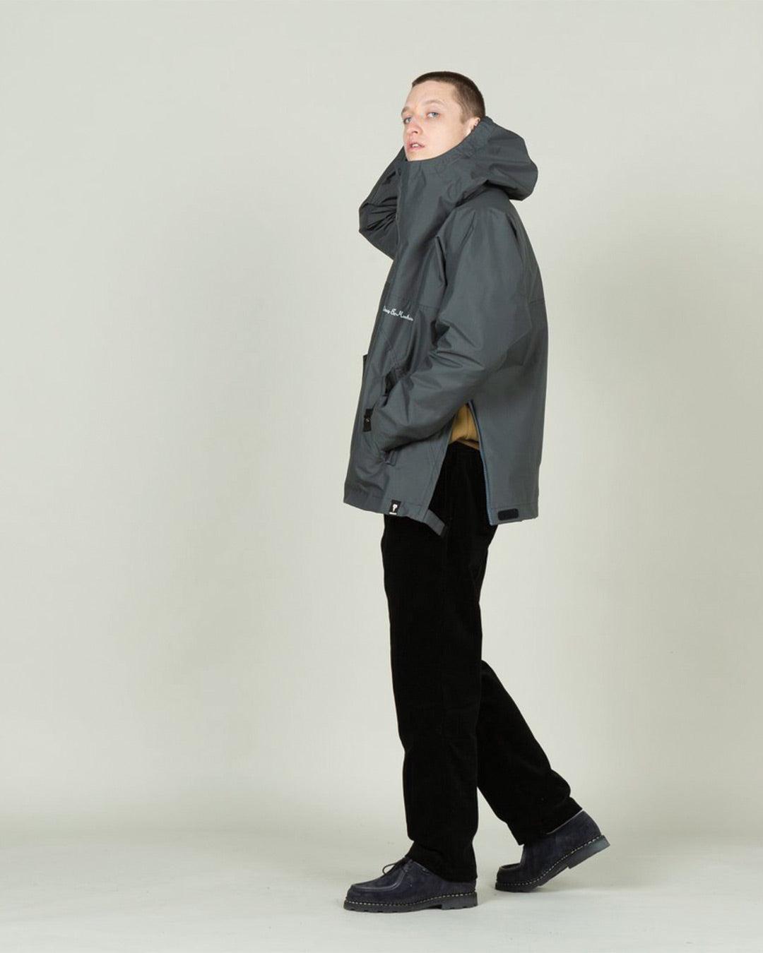 Traverse Jacket - Black Product Image