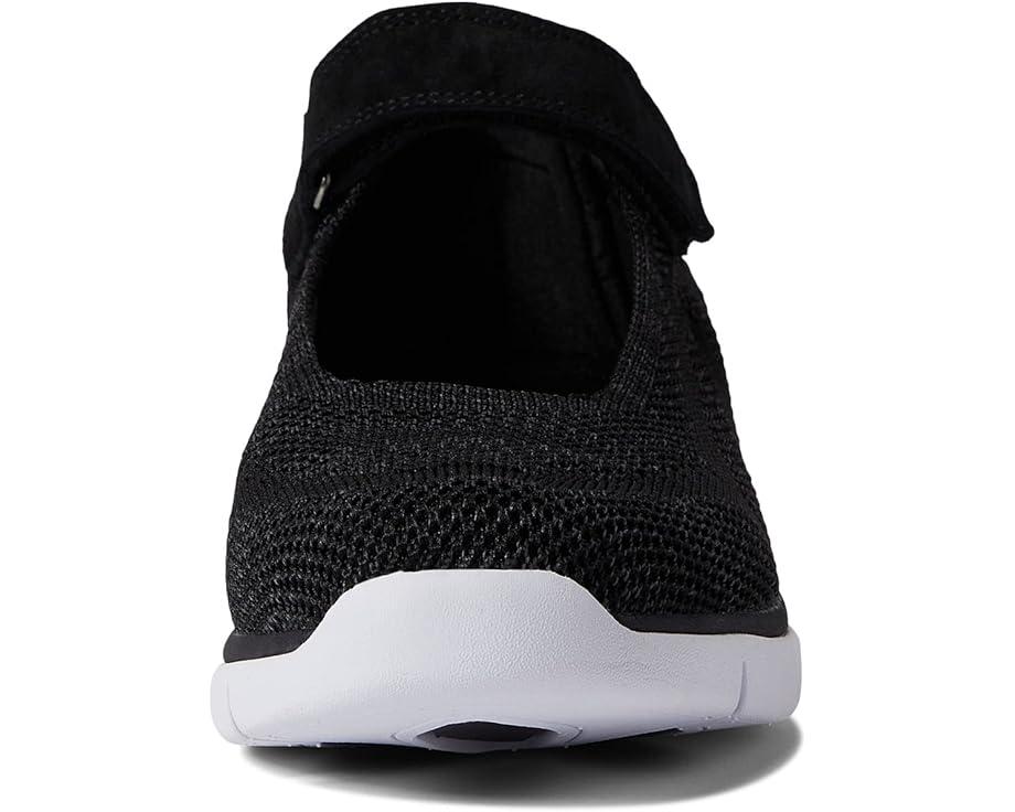 TravelActiv Slip-On Product Image
