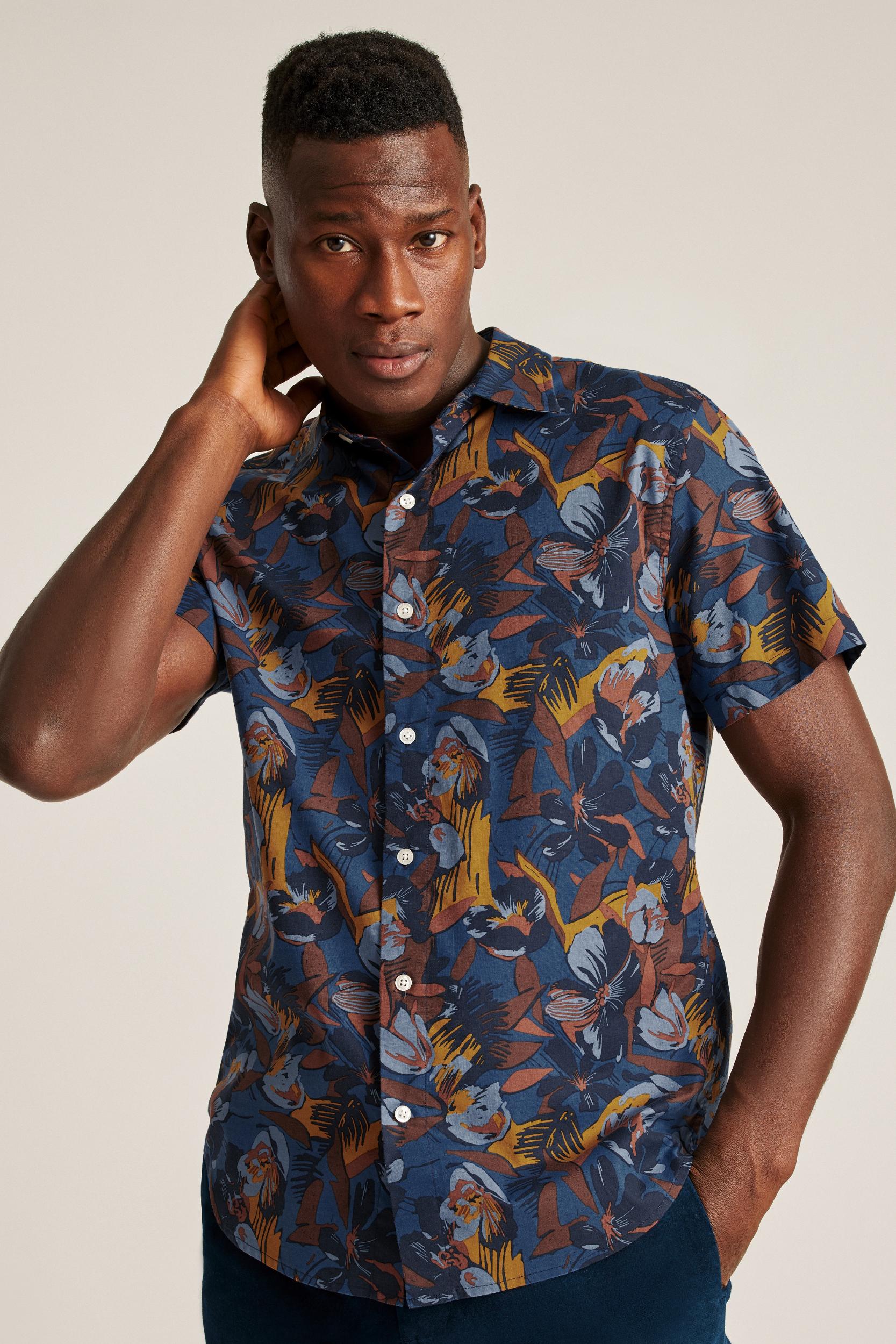 Riviera Short Sleeve Shirt Product Image