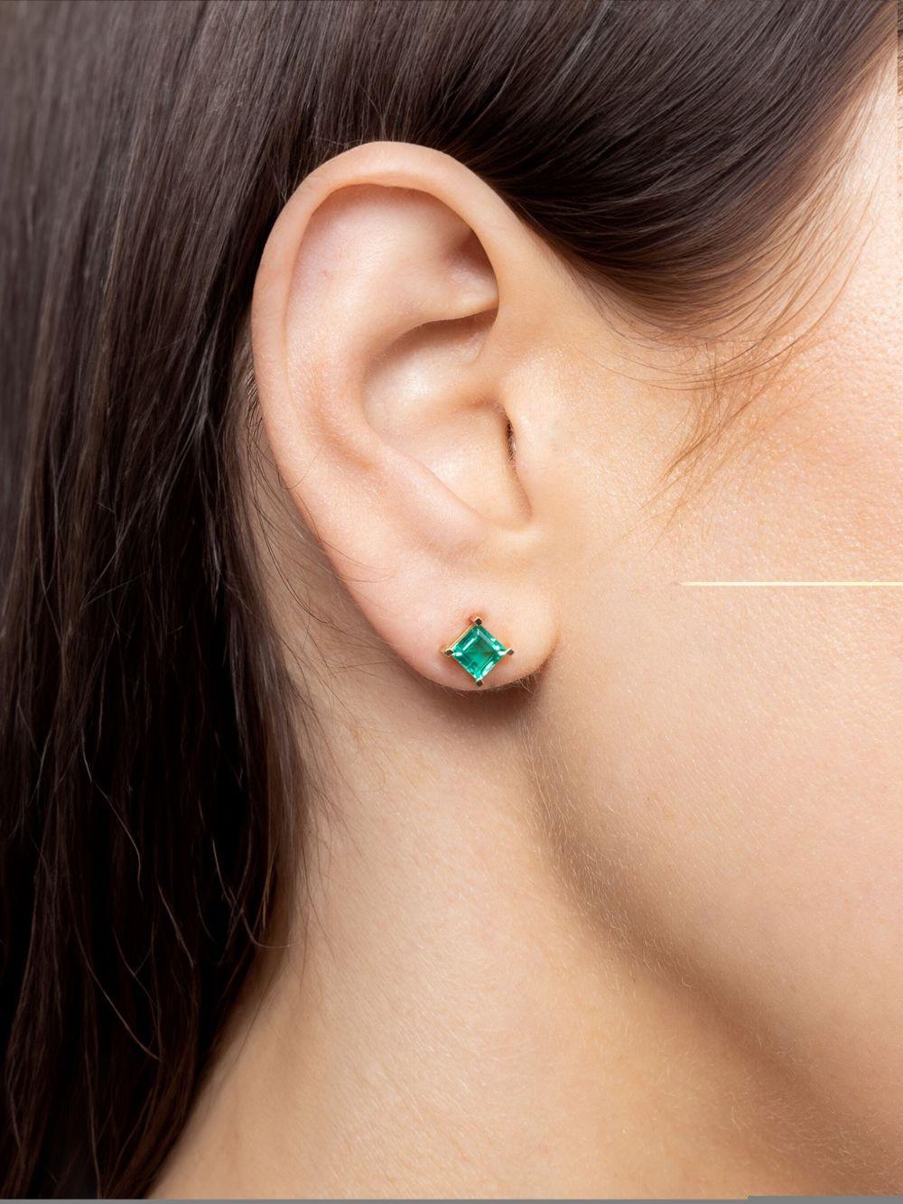 14kt yellow gold Klara emerald earrings Product Image