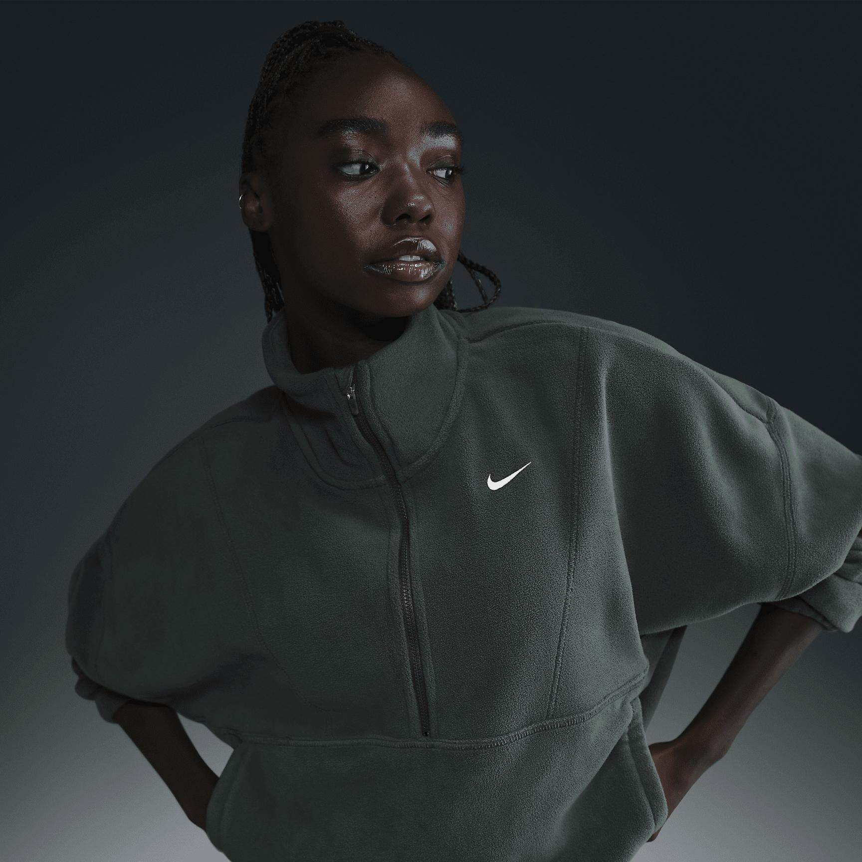 Nike Women's One Therma-FIT Oversized 1/2-Zip Fleece Top Product Image