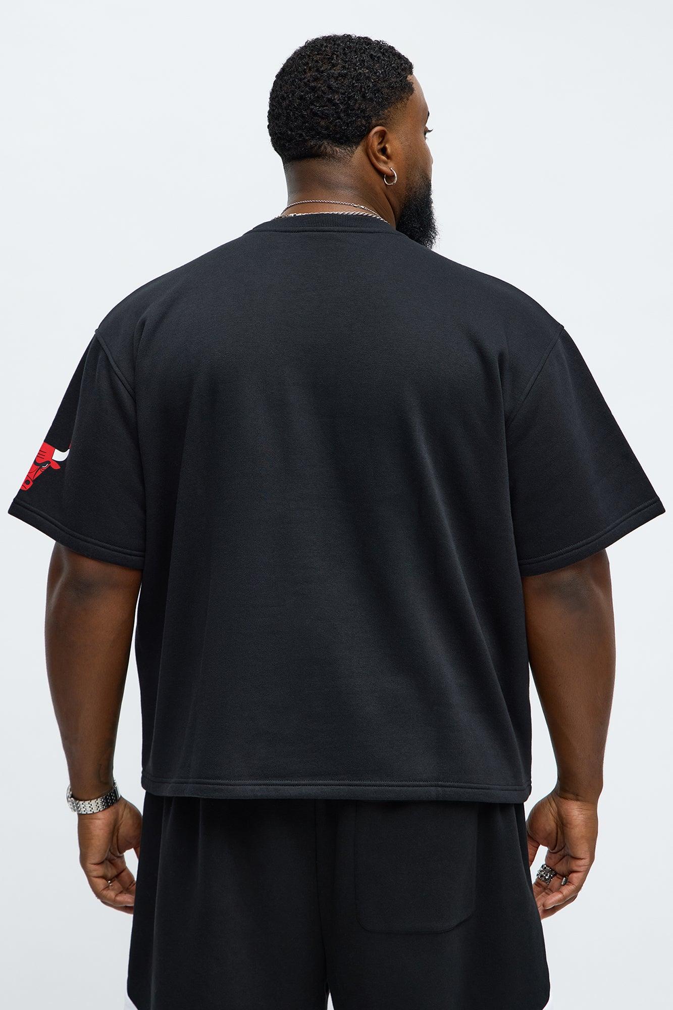 Bulls Oversized Tee - Black Male Product Image