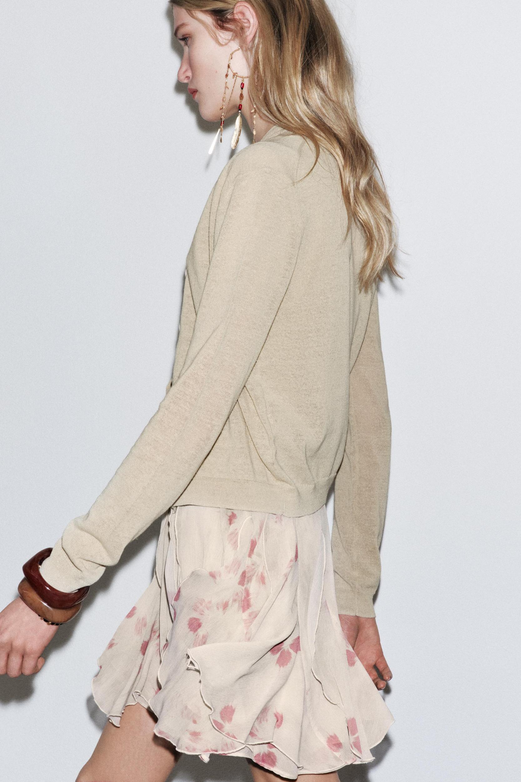 LINEN CARDIGAN Product Image
