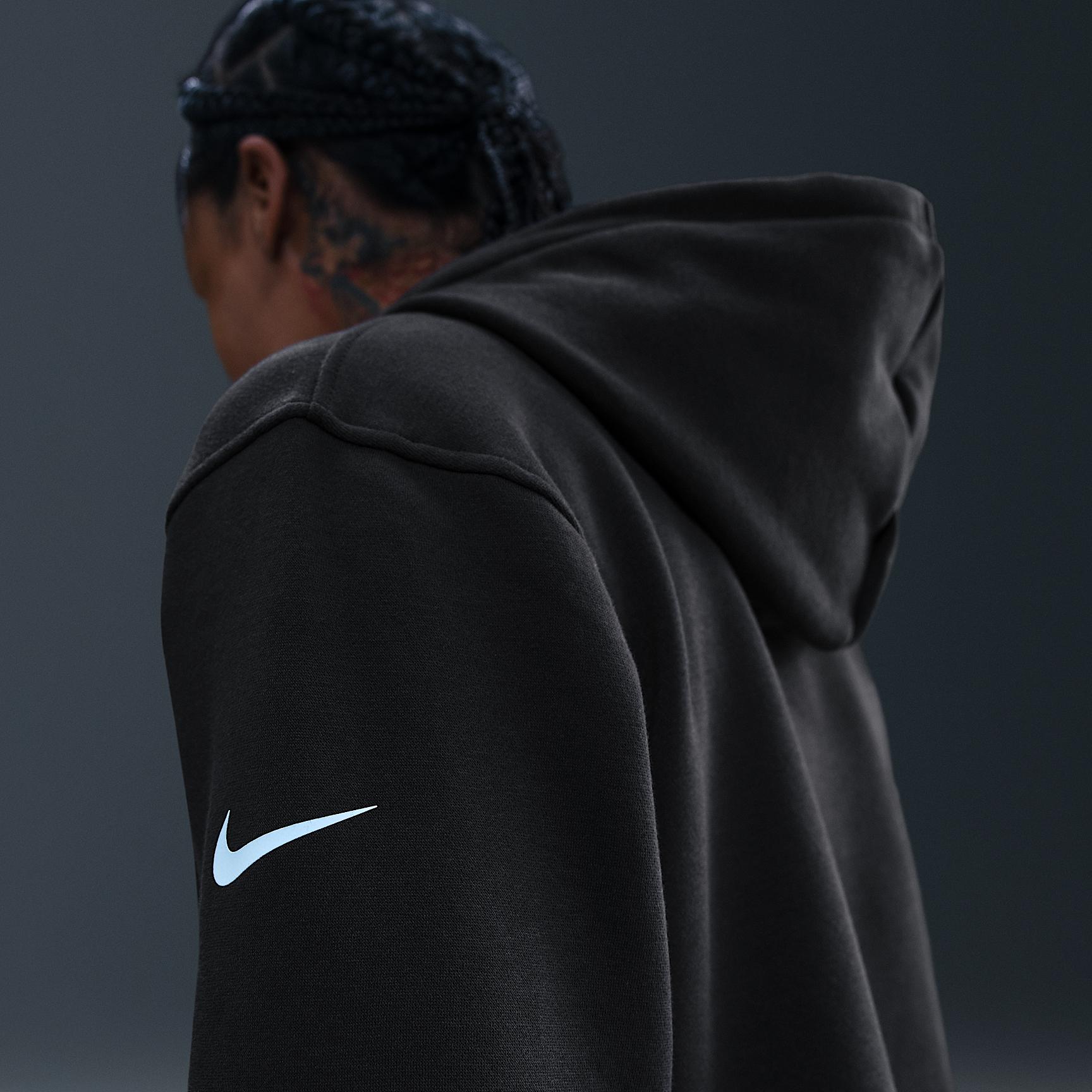 Nike Womens Sabrina Fleece Basketball Hoodie | FJ4449-010 Product Image