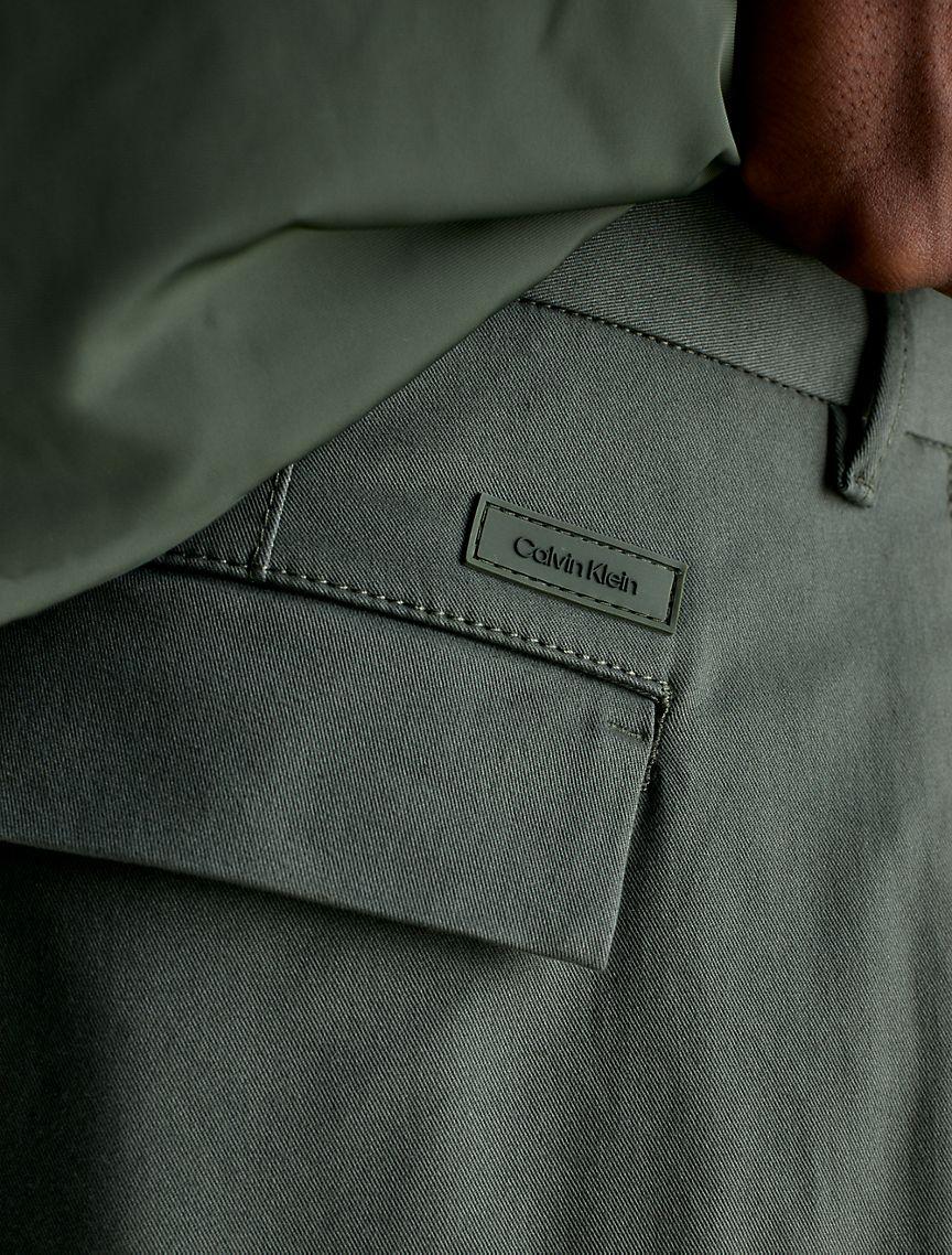 Modern Twill Pleated Pants Product Image