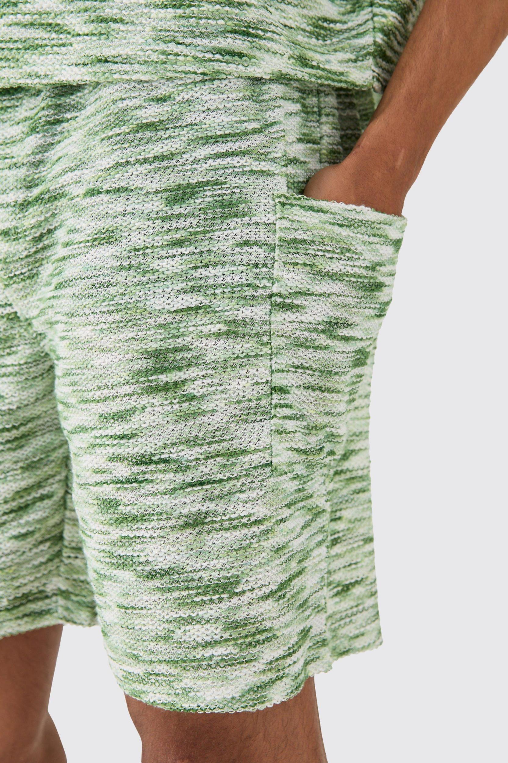 Relaxed Boucle Slub Mid Length Cargo Short | boohooMAN USA Product Image