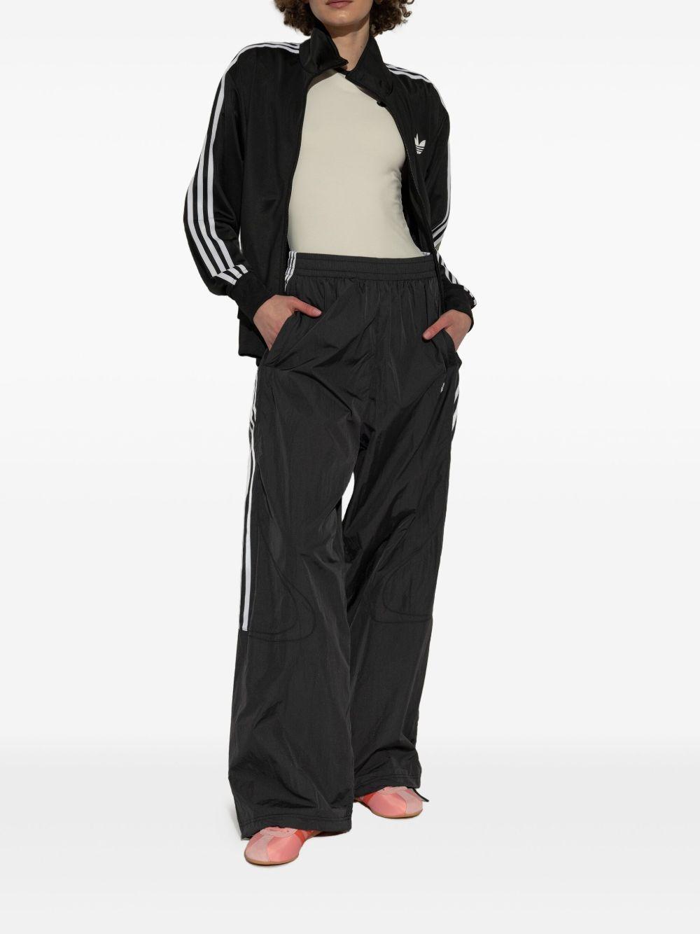 Tokyo sneakers  Product Image