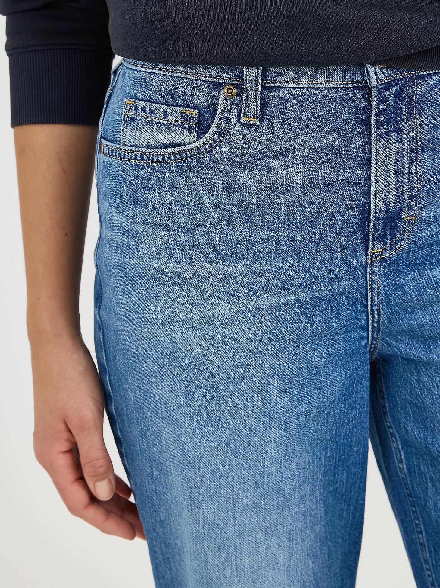 Women's Legendary Wide Leg Crop Jean | Women's Capris & Crops | Lee® Product Image