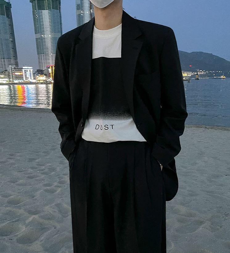 RT No. 4494 BLACK BOX GRAPHIC SHORT SLEEVE SHIRT Product Image