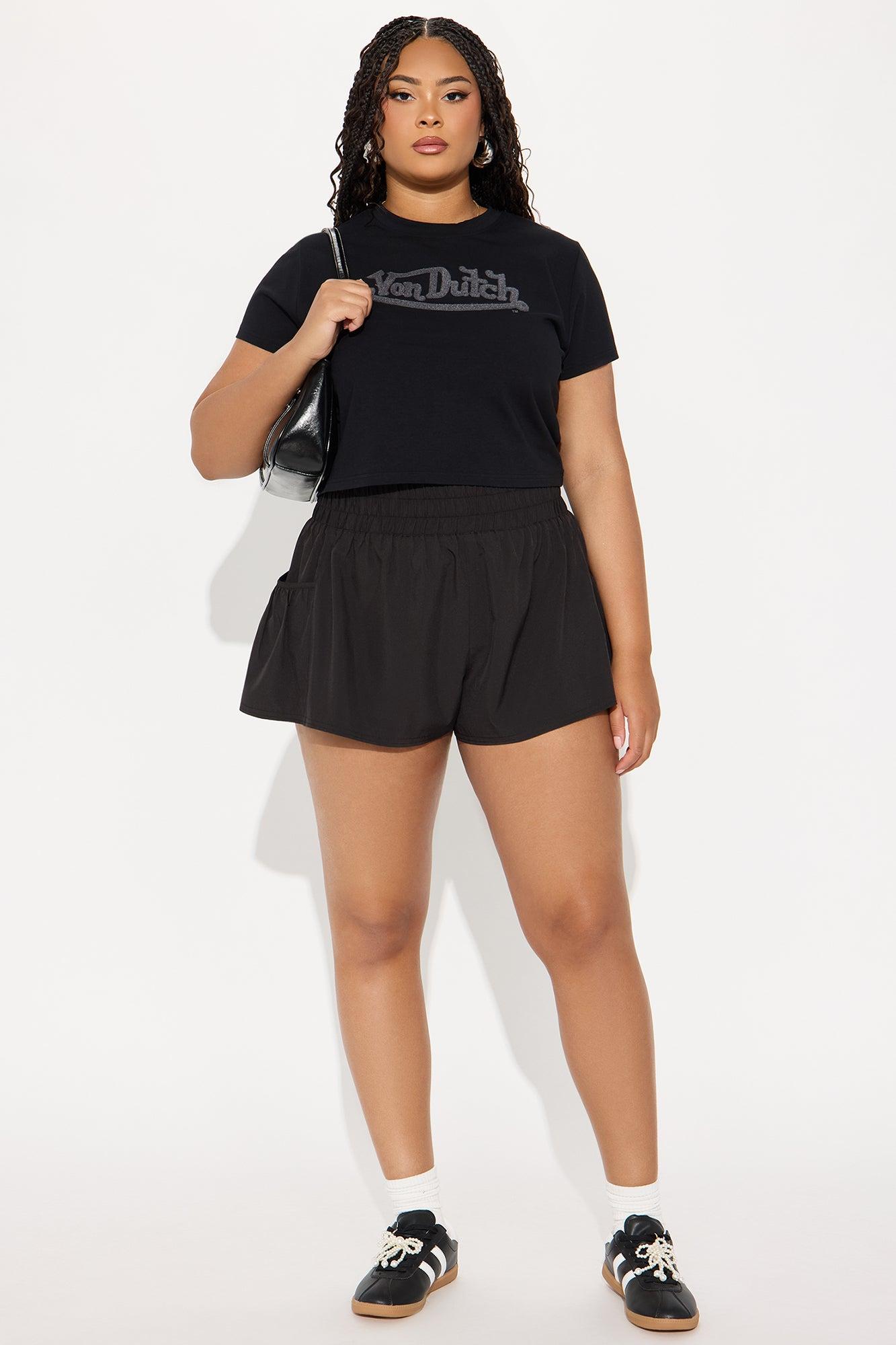 Team Player Active Running Short - Black Product Image