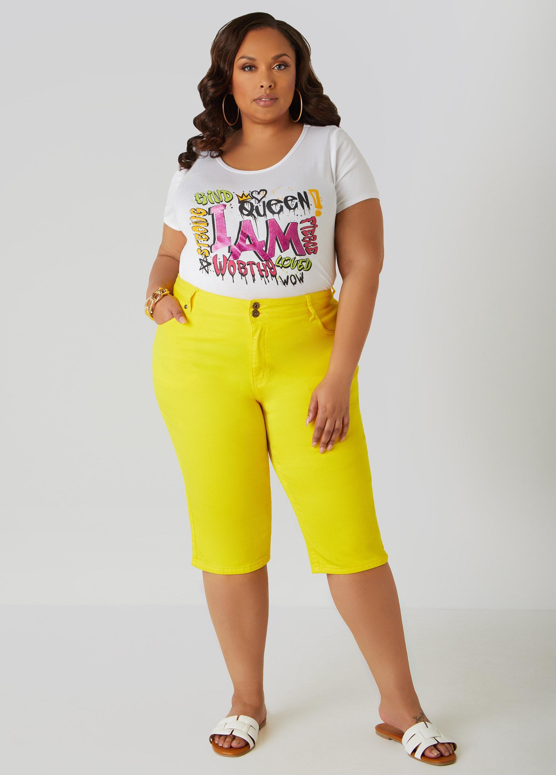 Mid Rise Fearless Denim Capris Product Image