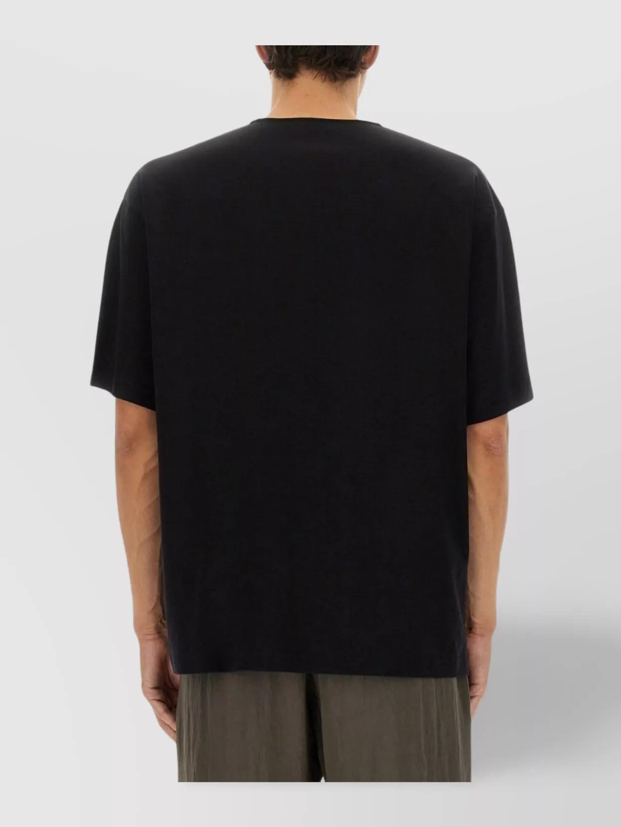 lightweight-jersey T-shirt Product Image