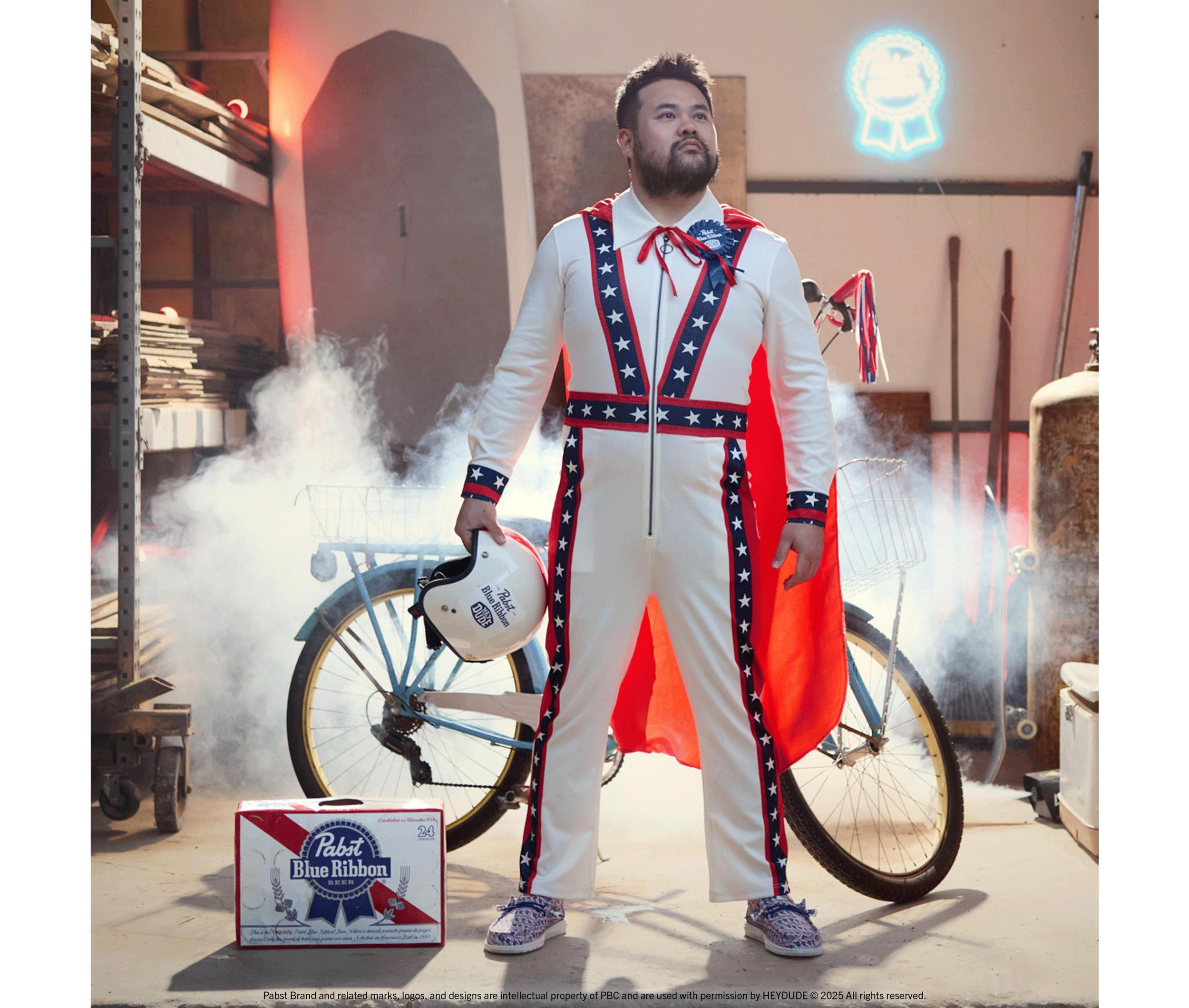 Men's HEYDUDE Wally Pabst Blue Ribbon Casual Shoes Product Image