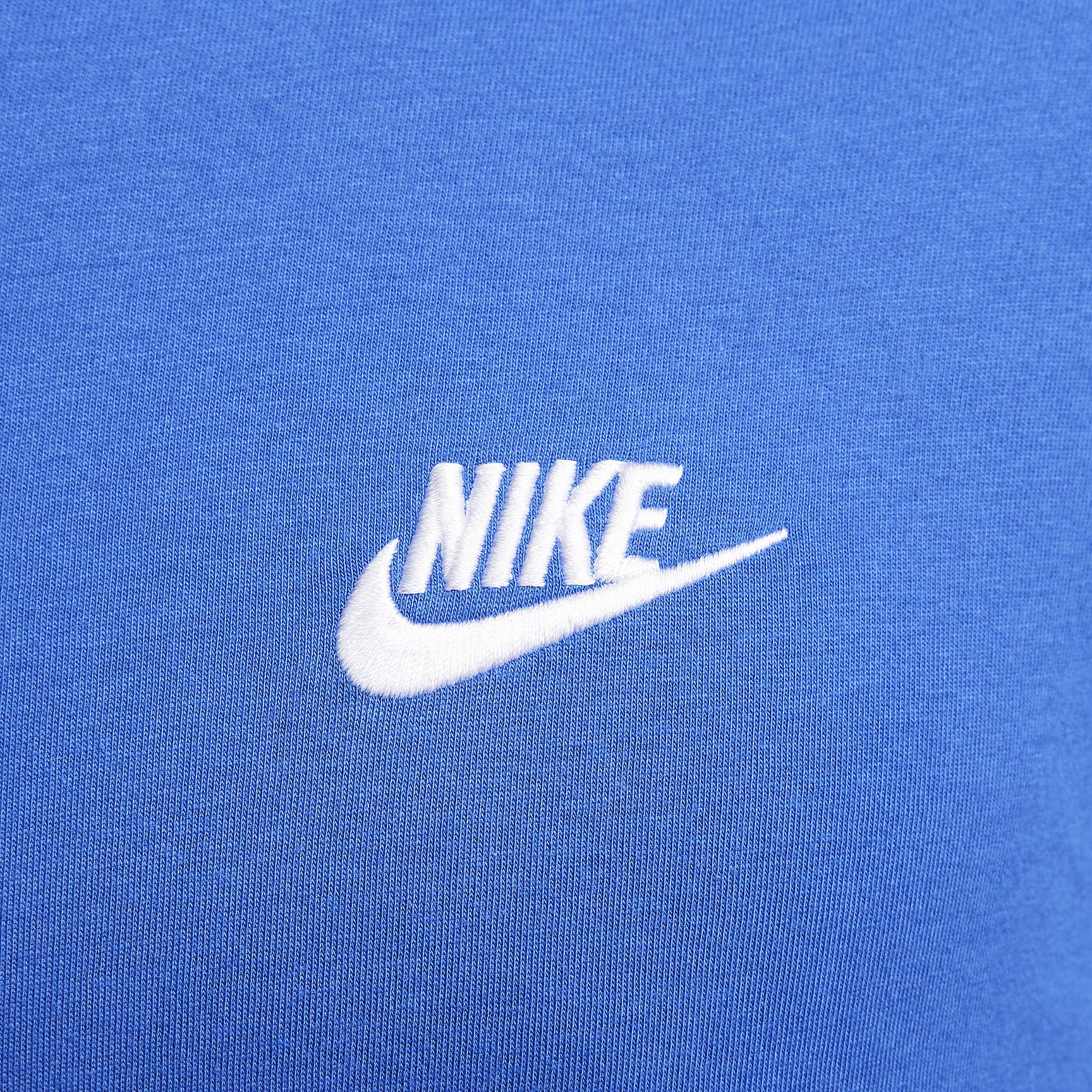 Mens Nike Sportswear Club T-Shirt | AR4997-480 Product Image