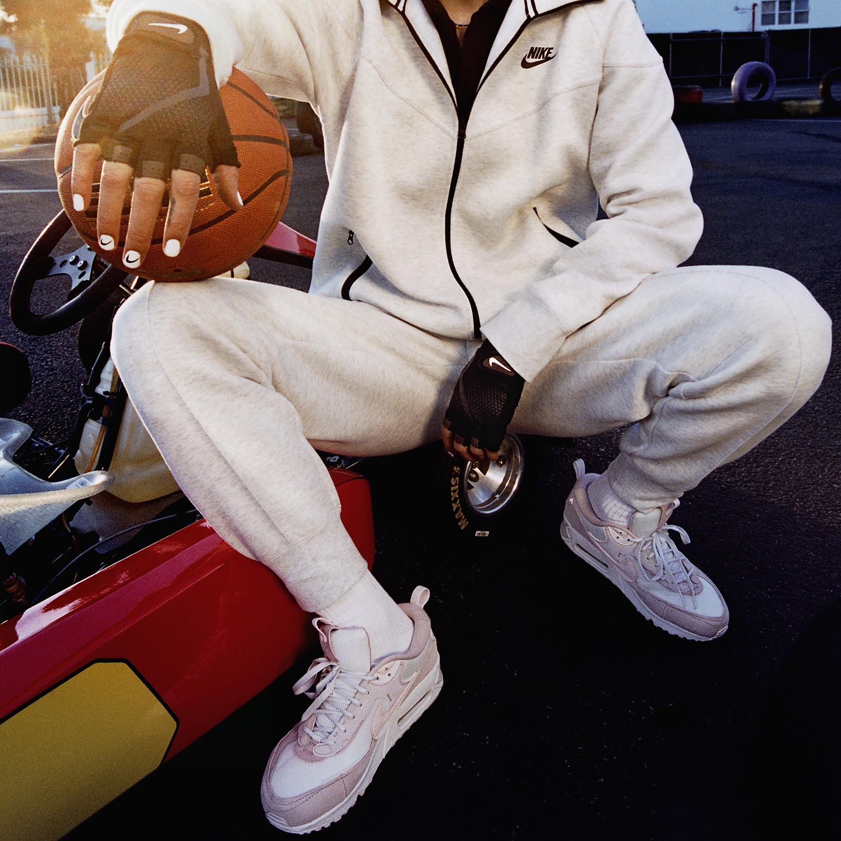 Nike Air Max 90 Futura Women's Shoes Product Image