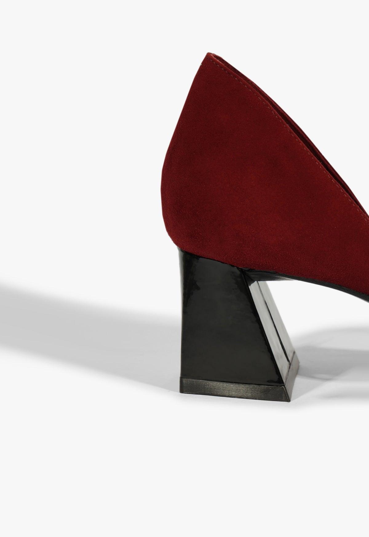 Rue Mid Pump Product Image