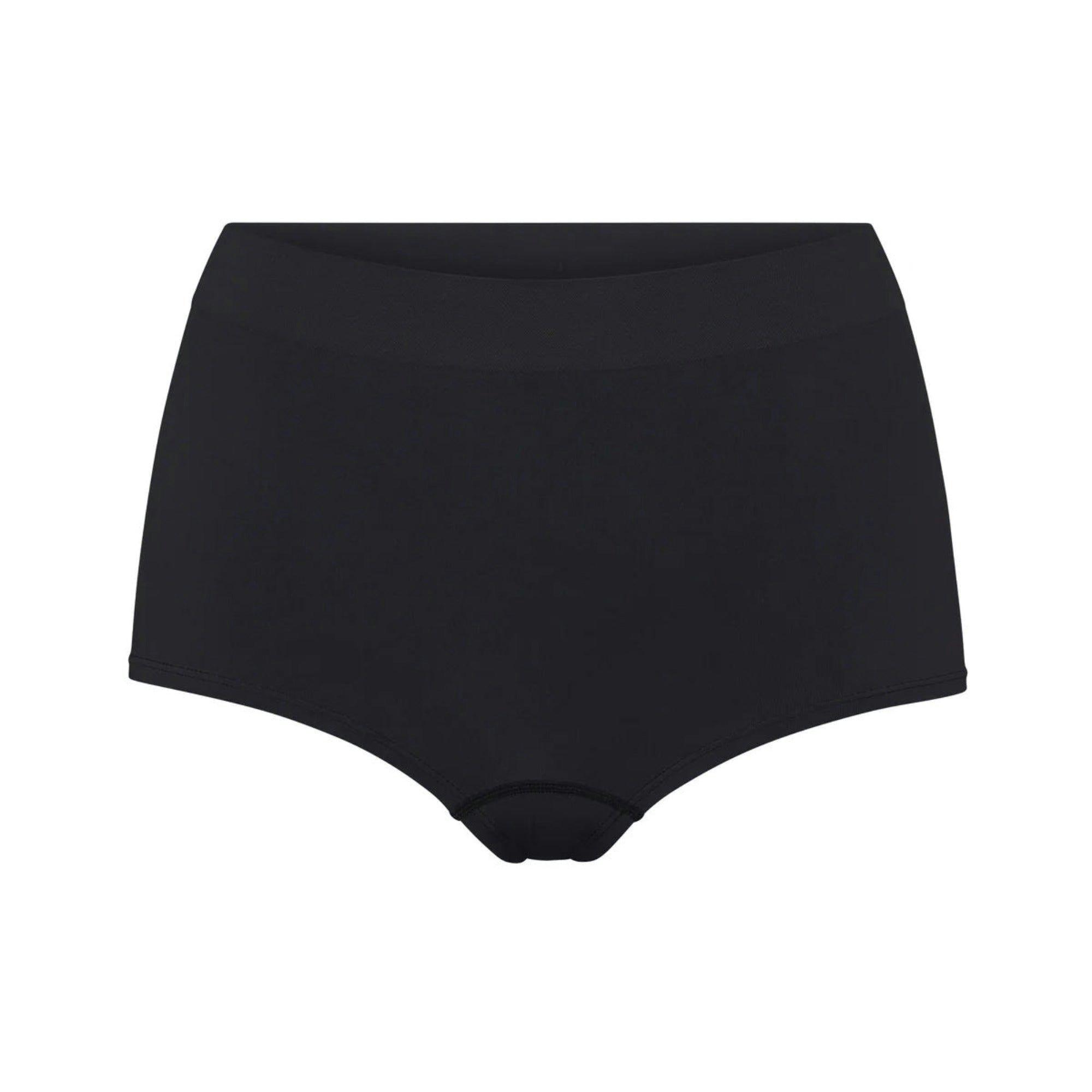 SOFT SMOOTHING SEAMLESS BOY SHORT | ONYX Product Image