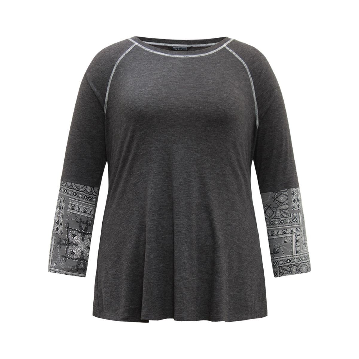 Plus Size Bandana Print Crew Neck Raglan Sleeve T-shirt Gray Women Casual Printed Bohemian Print Round Neck Dailywear T-shirts BloomChic 26/4X Product Image