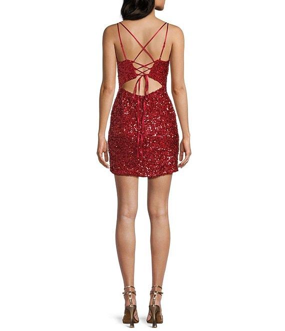 B. Darlin Sequin V-Neck Bodycon Dress Product Image