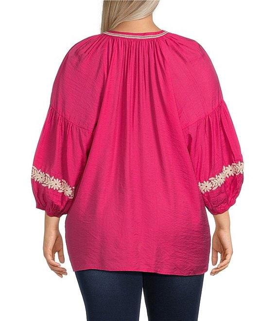 Calessa Plus Size Embroidered Split Neck Bracelet Length Sleeve Tunic Product Image