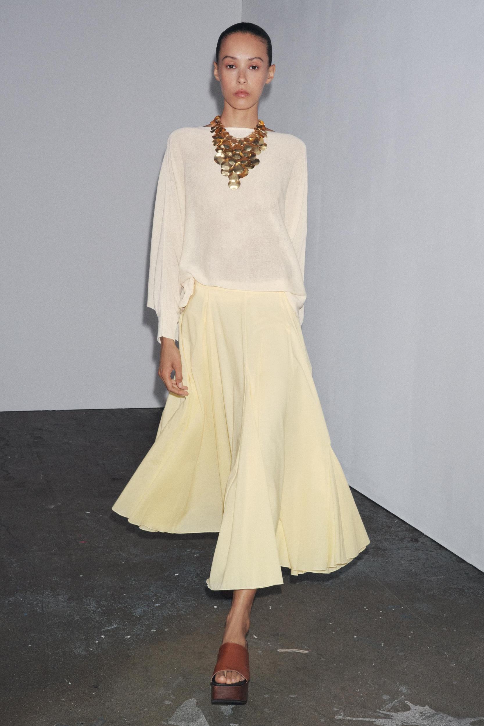 ZW COLLECTION FLARED MIDI SKIRT Product Image