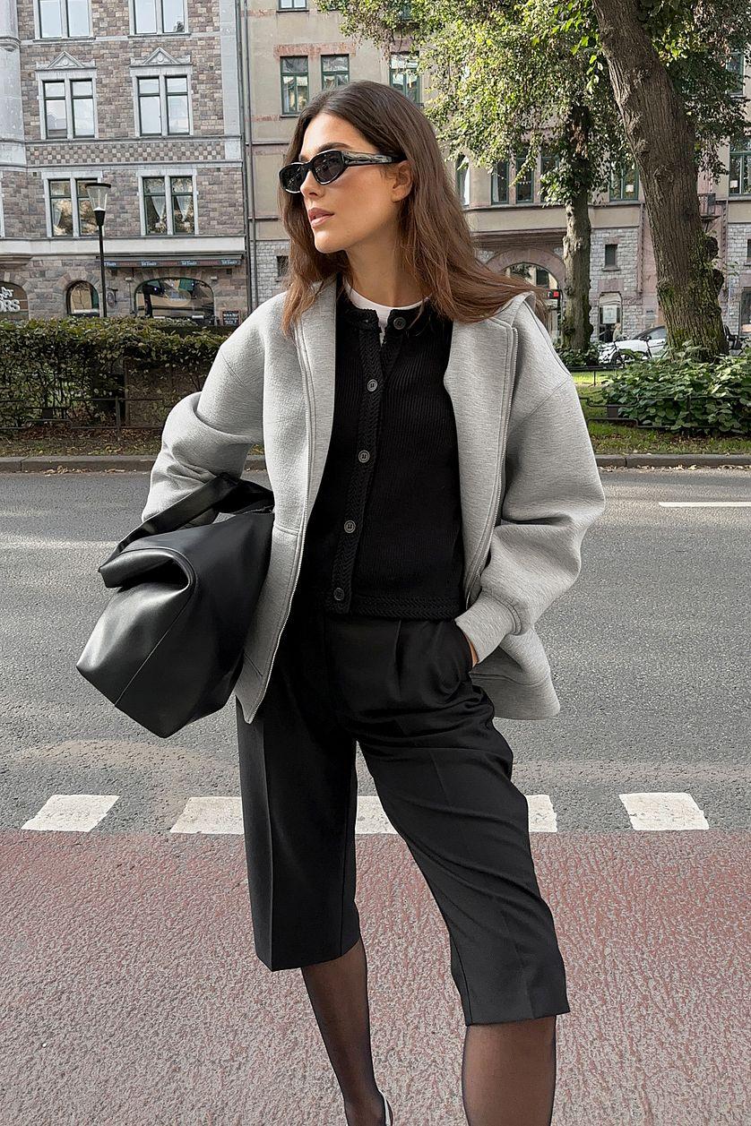 Capri Pants Product Image