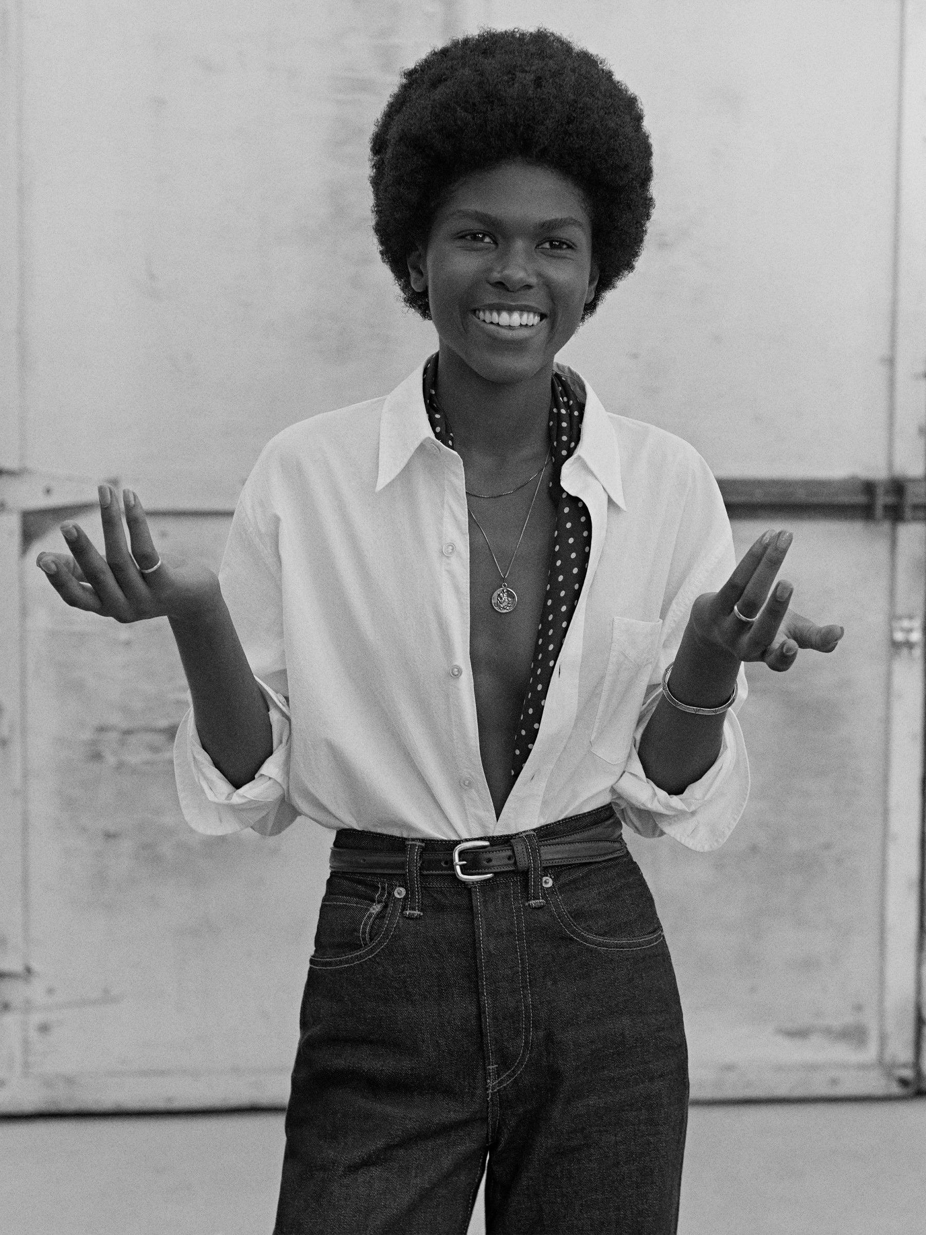 White Mainstay Cotton Shirt Product Image