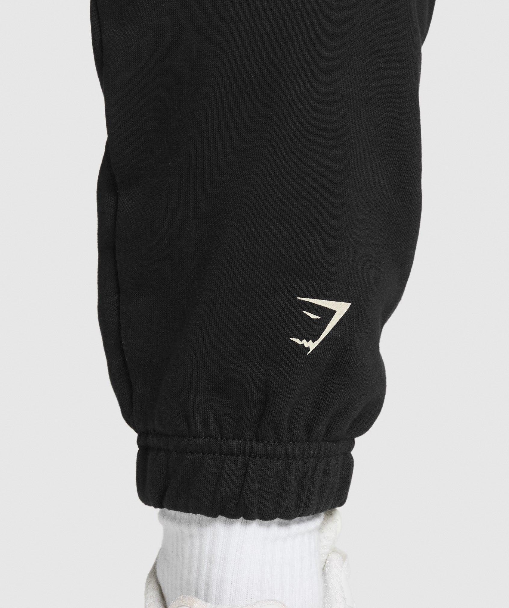 Gymshark Lifting Essentials Graphic Brushed Oversized Joggers - Black Female Product Image