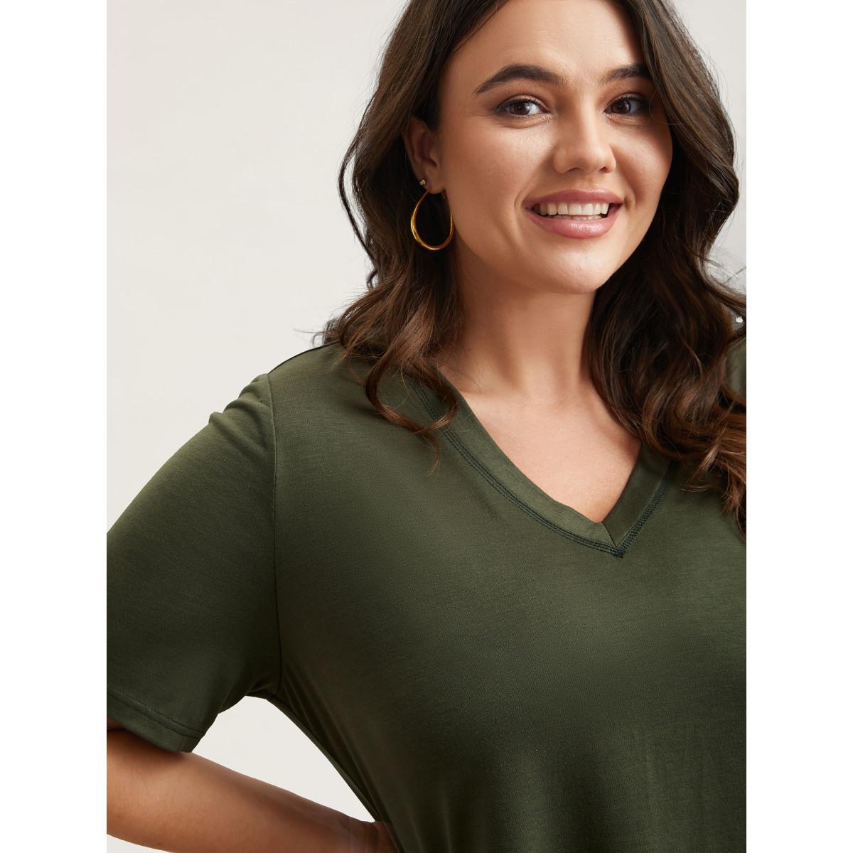 Plus Size V-Neck Half-Sleeve T-Shirt ArmyGreen Women Casual Topstitching V-neck Everyday T-shirts BloomChic 12/L Product Image