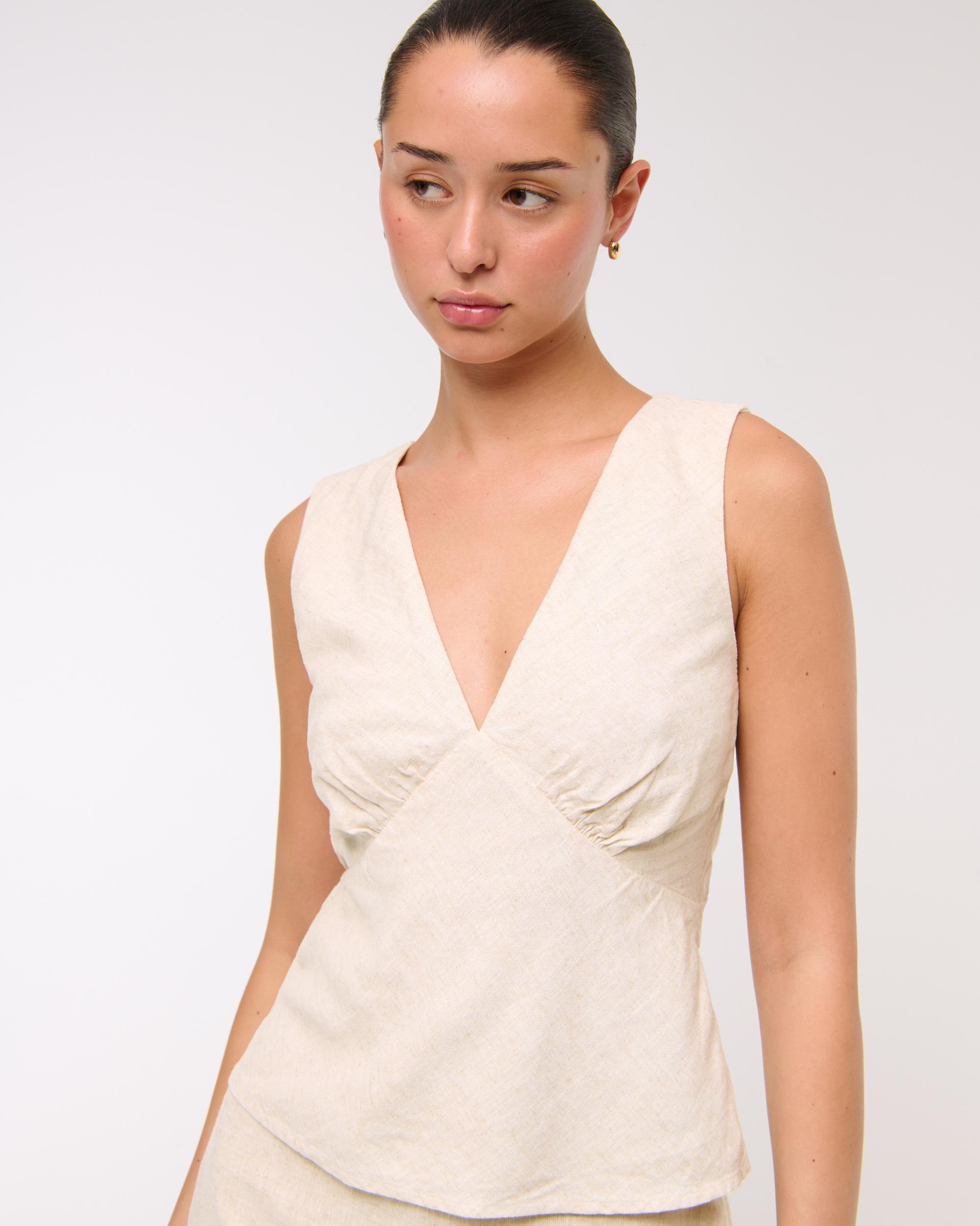  Linen-Blend Tie-Back Set Top Product Image
