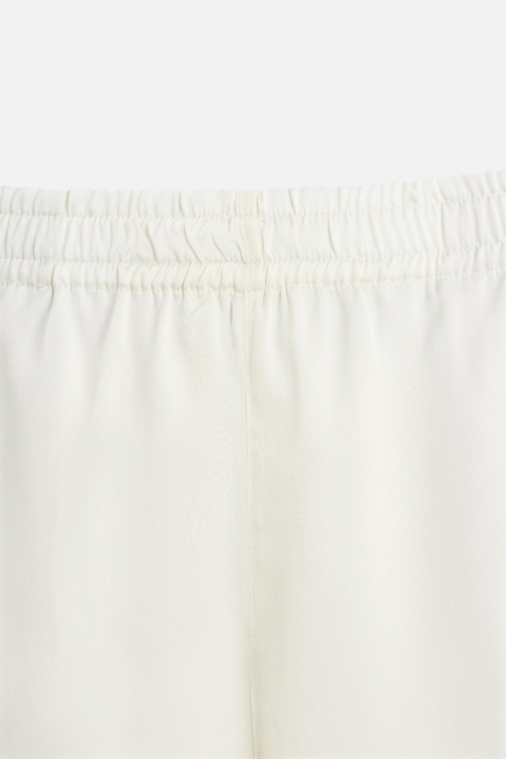 SATIN SHORTS WITH CONTRAST STRIPES Product Image