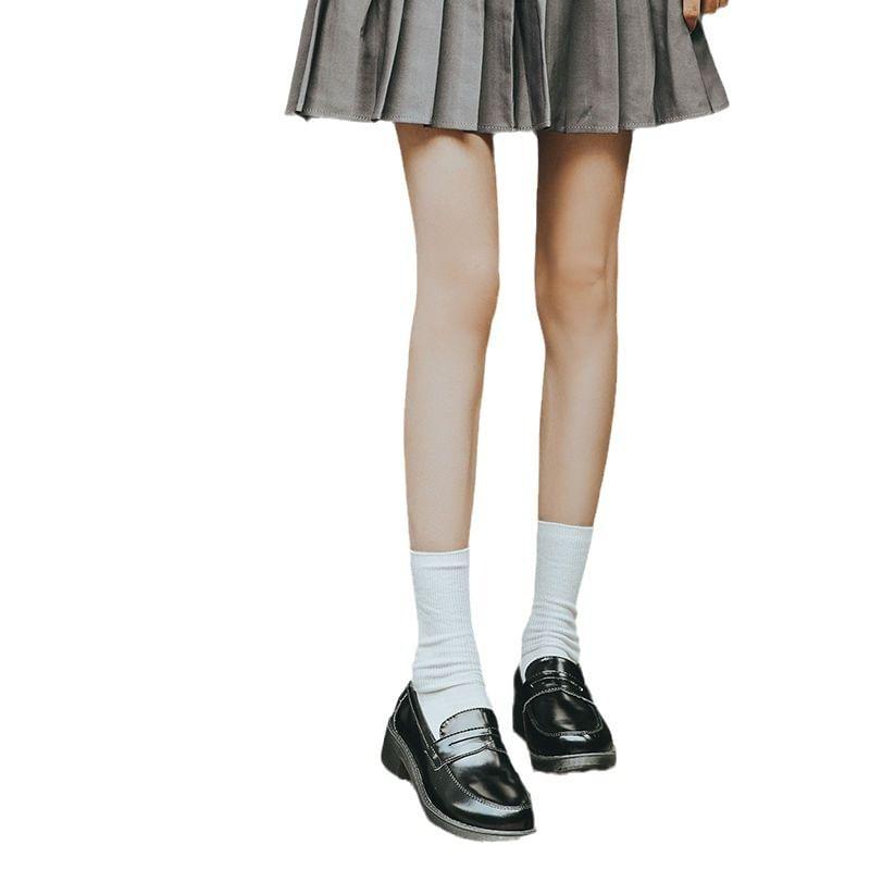 Faux Leather Plain Loafers Product Image