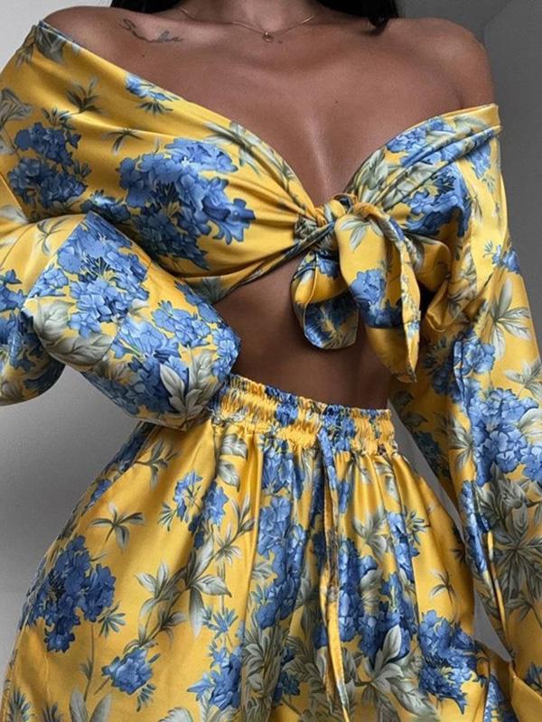 Loose Printed Split-Joint Deep V-Neck Lace-Up Blouse + Drawstring Elasticity Pants Trousers Two Pieces Set Product Image