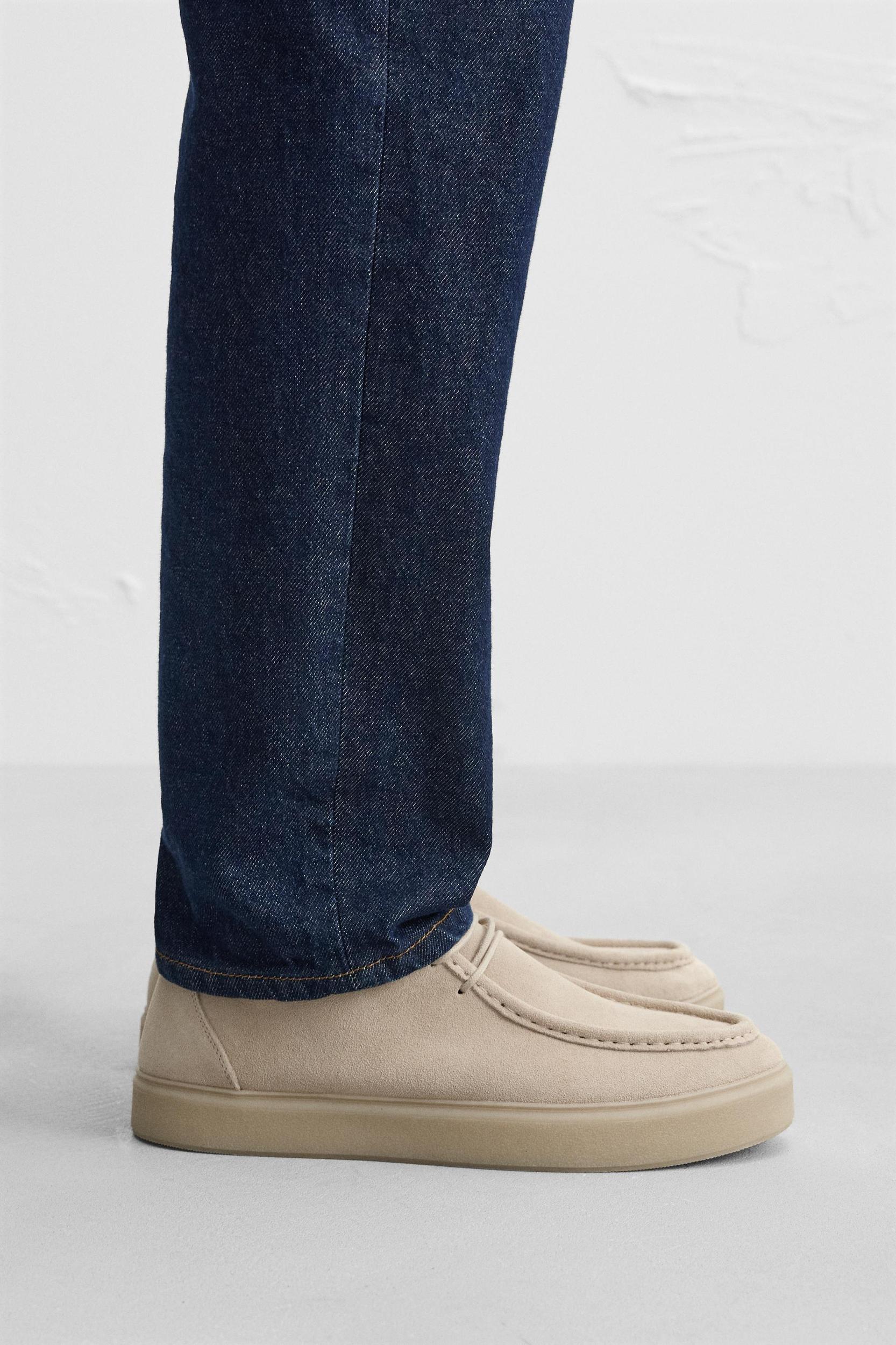 CASUAL LEATHER SHOE Product Image