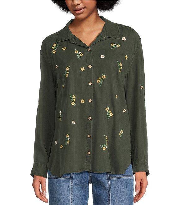 Tru Luxe Jeans Floral Embroidered Point Collar Roll Tab Sleeve Button Front Shirt Product Image