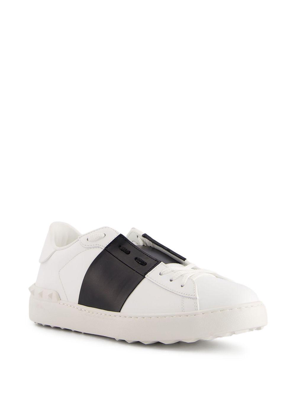 Open leather sneakers Product Image