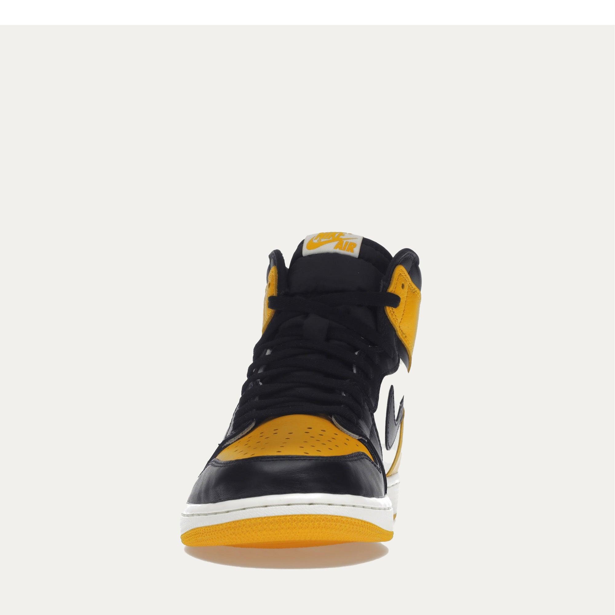 Air Jordan Retro 1 High OG "Taxi" Male Product Image