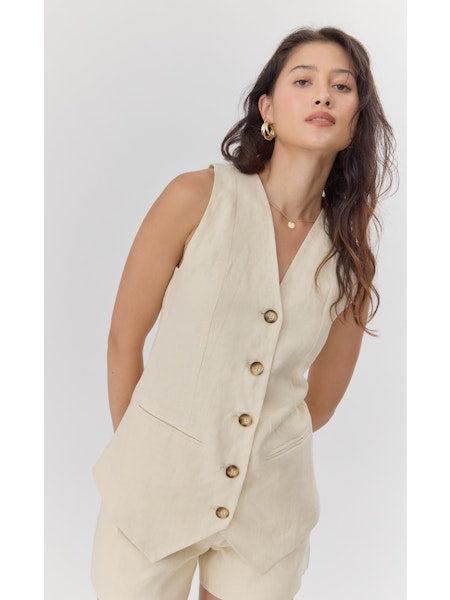 Tannia Vest Product Image