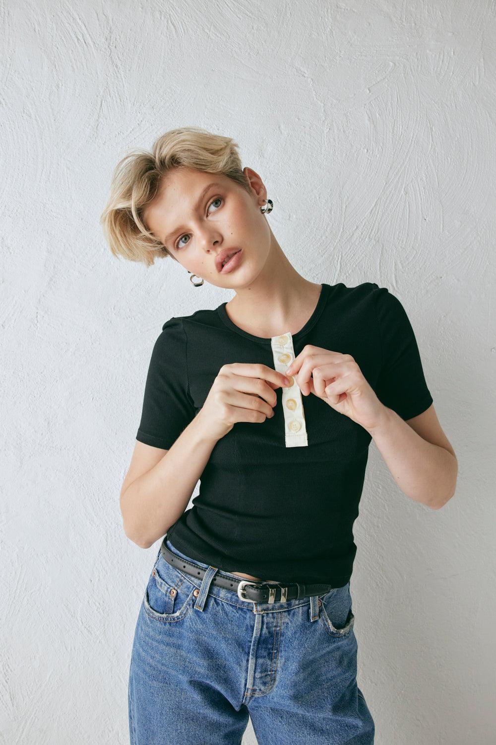 Rolf Top Black Product Image