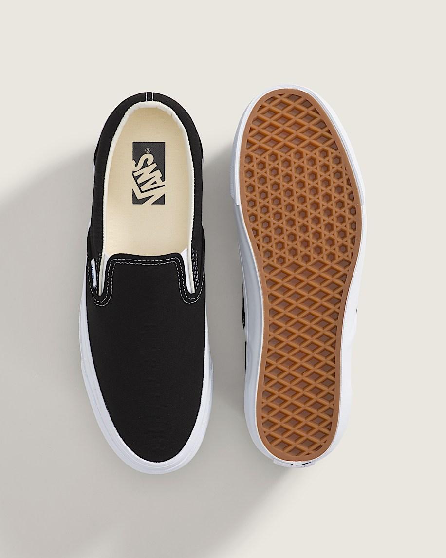 Premium Classic Slip-On Shoe in Black / White| Vans US Product Image