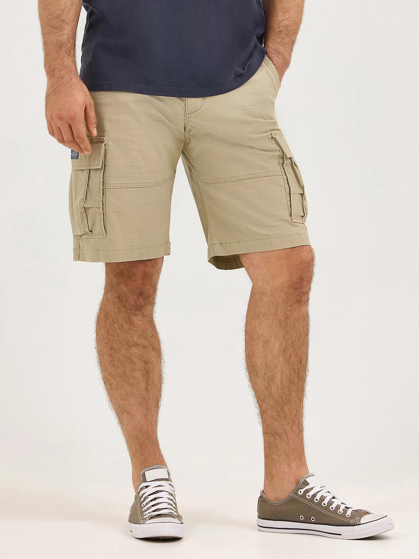 Men's Extreme Motion Carolina Ripstop Cargo Short | Men's Shorts | Lee® Product Image