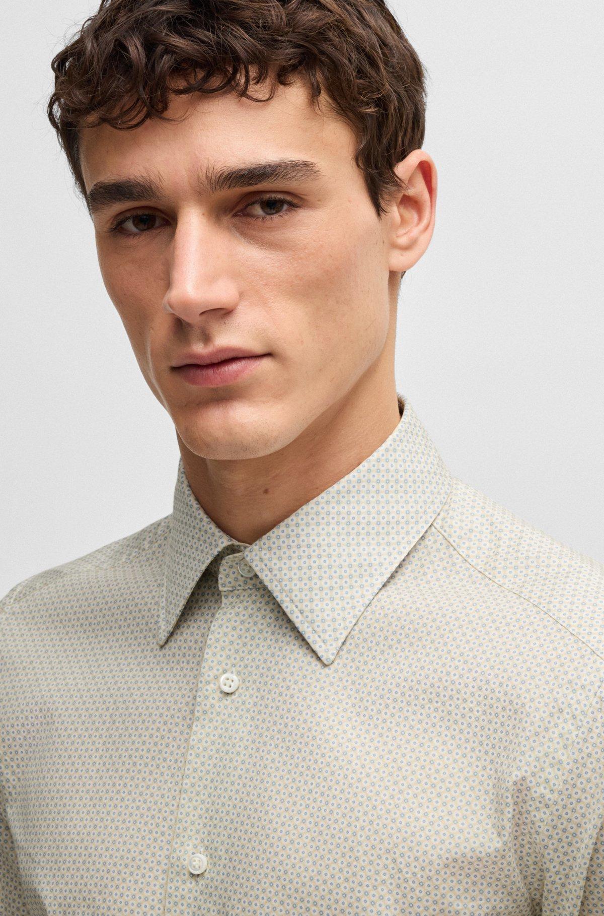 Slim-fit shirt in Italian-made printed cotton Product Image