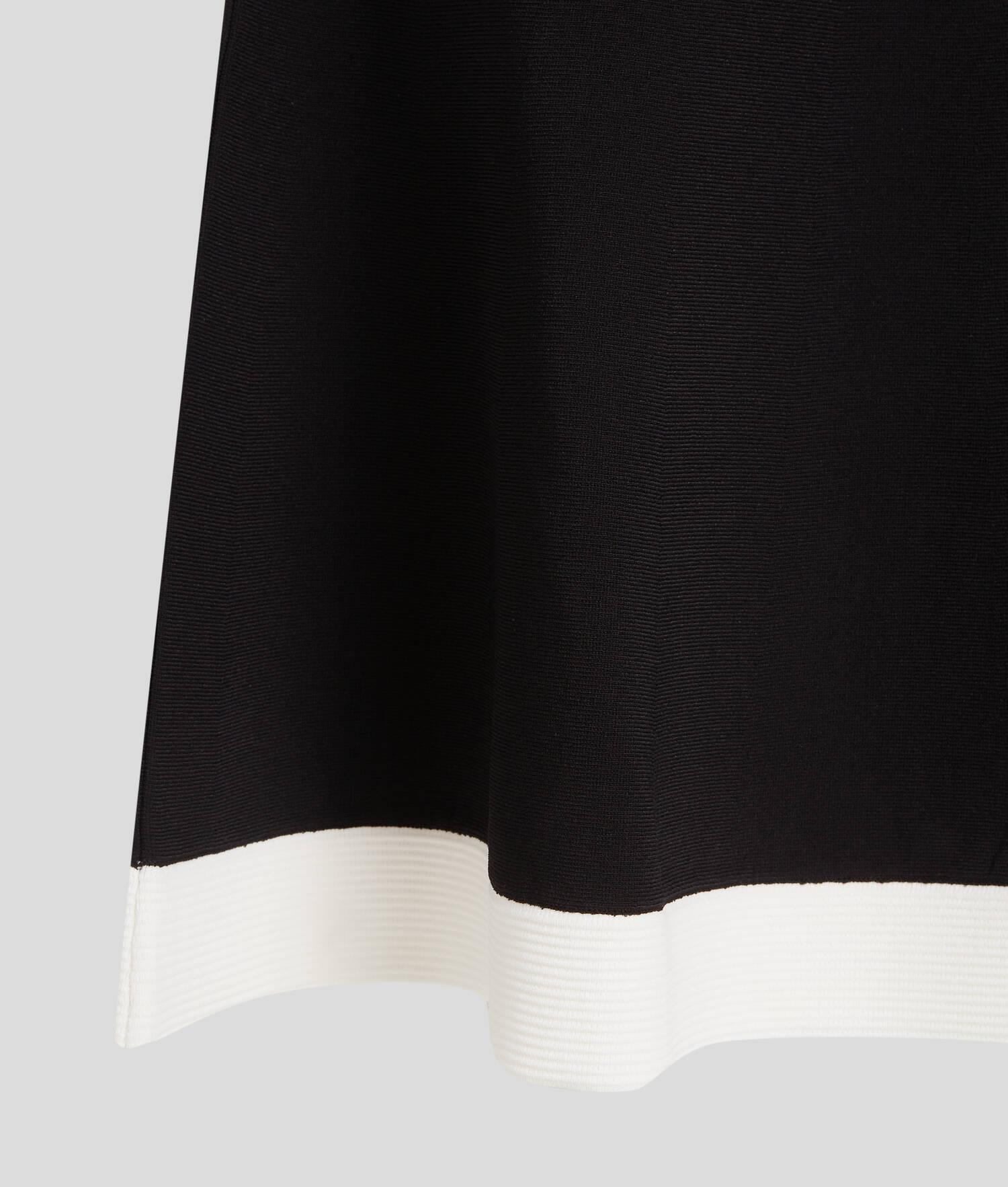 FLARED KNIT SKIRT Product Image