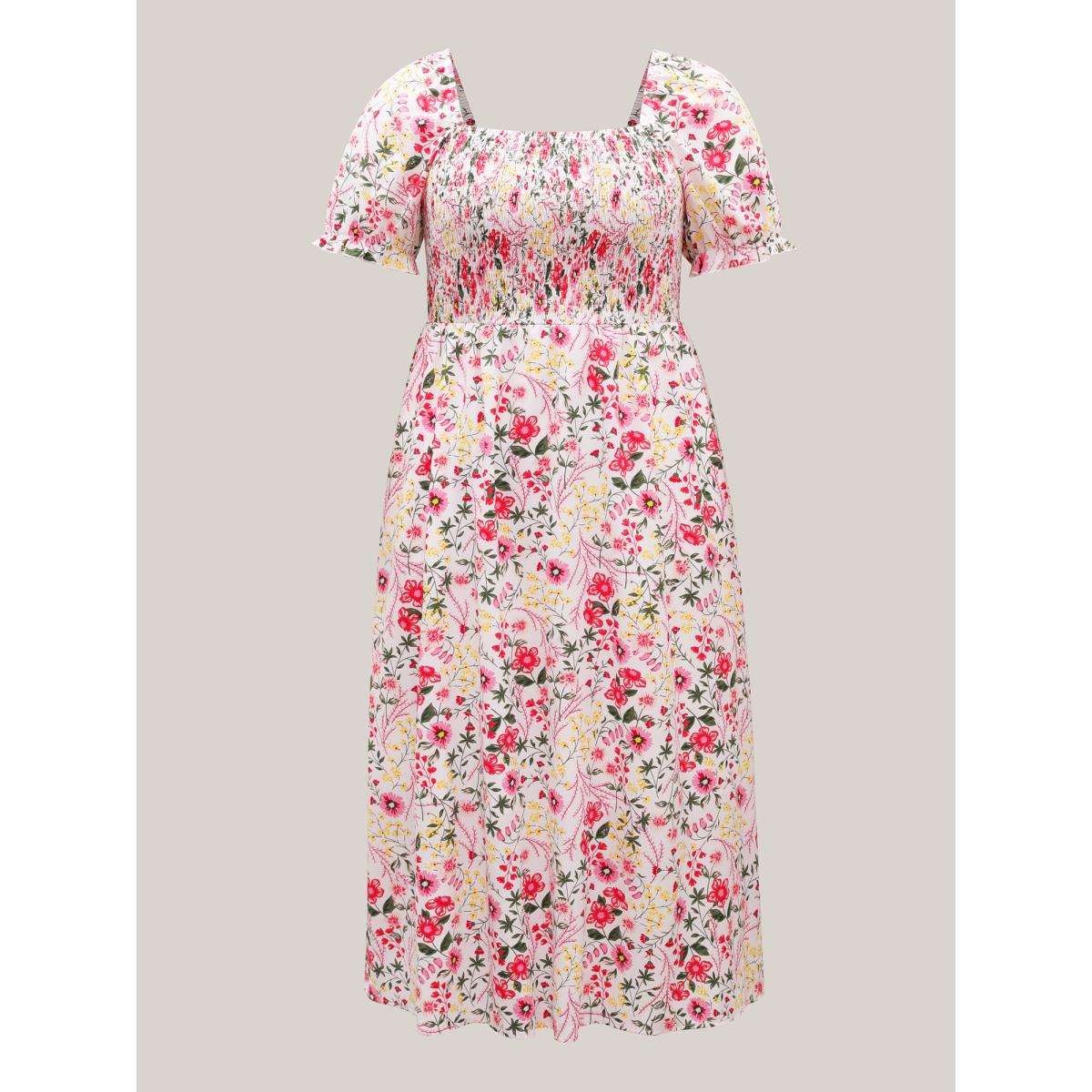 Plus Size Shirred Floral Print Pockets Maxi Dress WhiteSmoke Women Timeless Square Neck Short sleeve Curvy BloomChic 30/6X Product Image