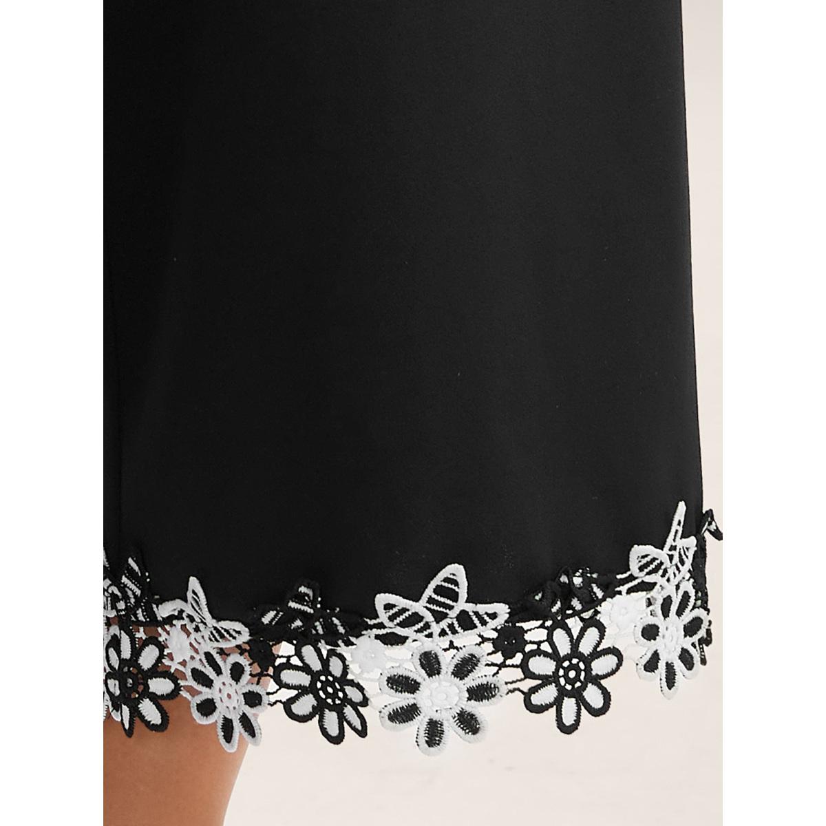 Plus Size Floral Lace Hem Wide-Leg Pants Women Black Timeless Wide Leg Mid Rise Elegant Pants BloomChic 10/M Product Image