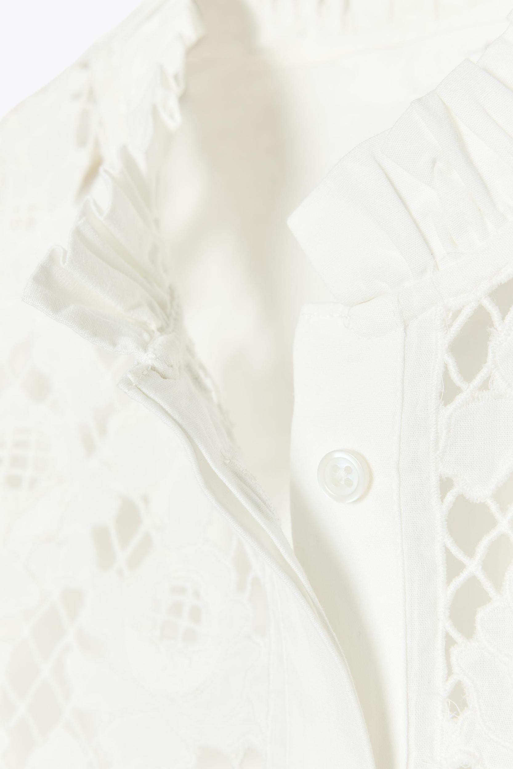 ZW COLLECTION EMBROIDERED PEPLUM SHIRT Product Image