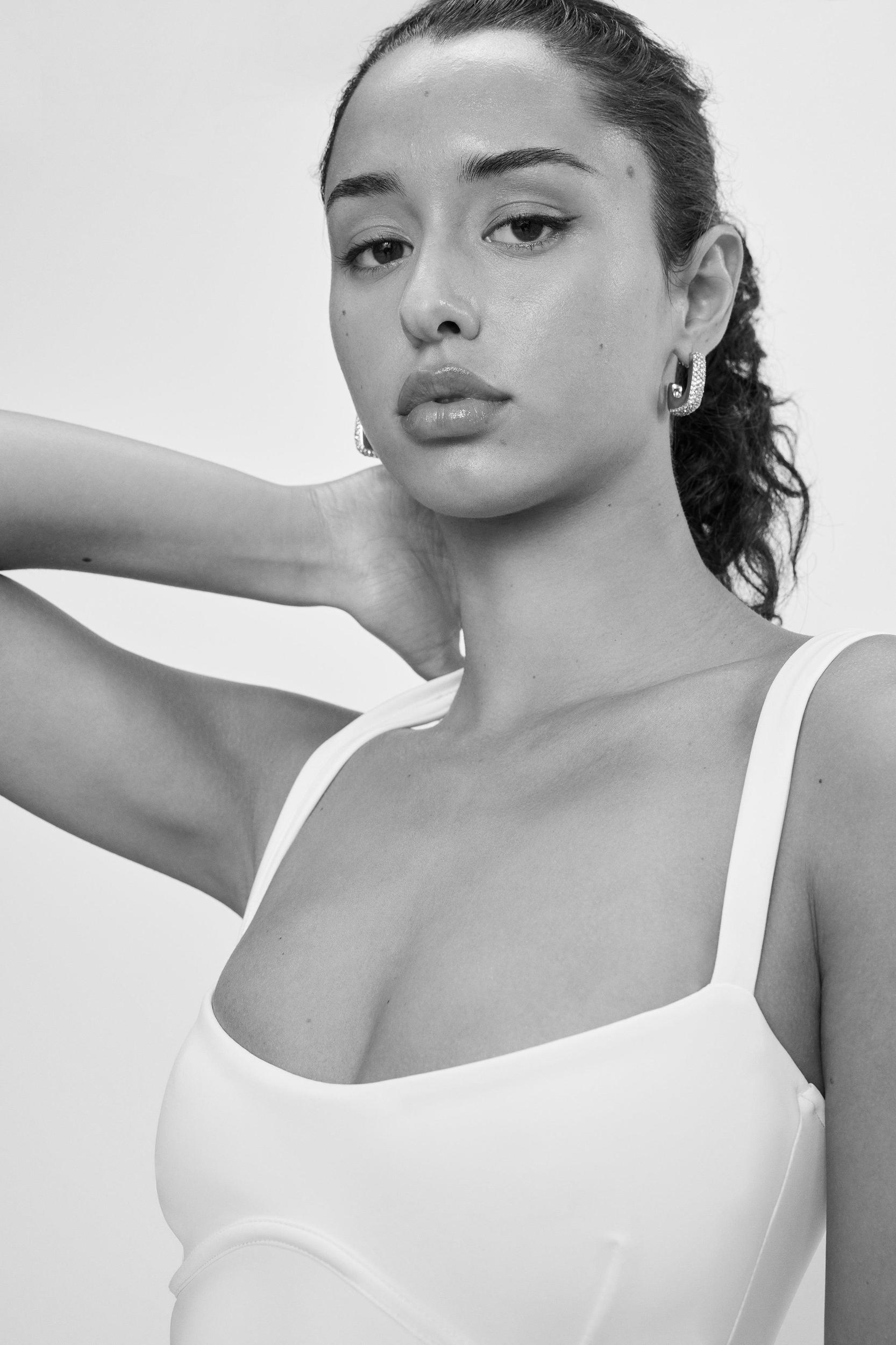 SWEETHEART SCUBA TANK BODYSUIT | WHITE001 Product Image