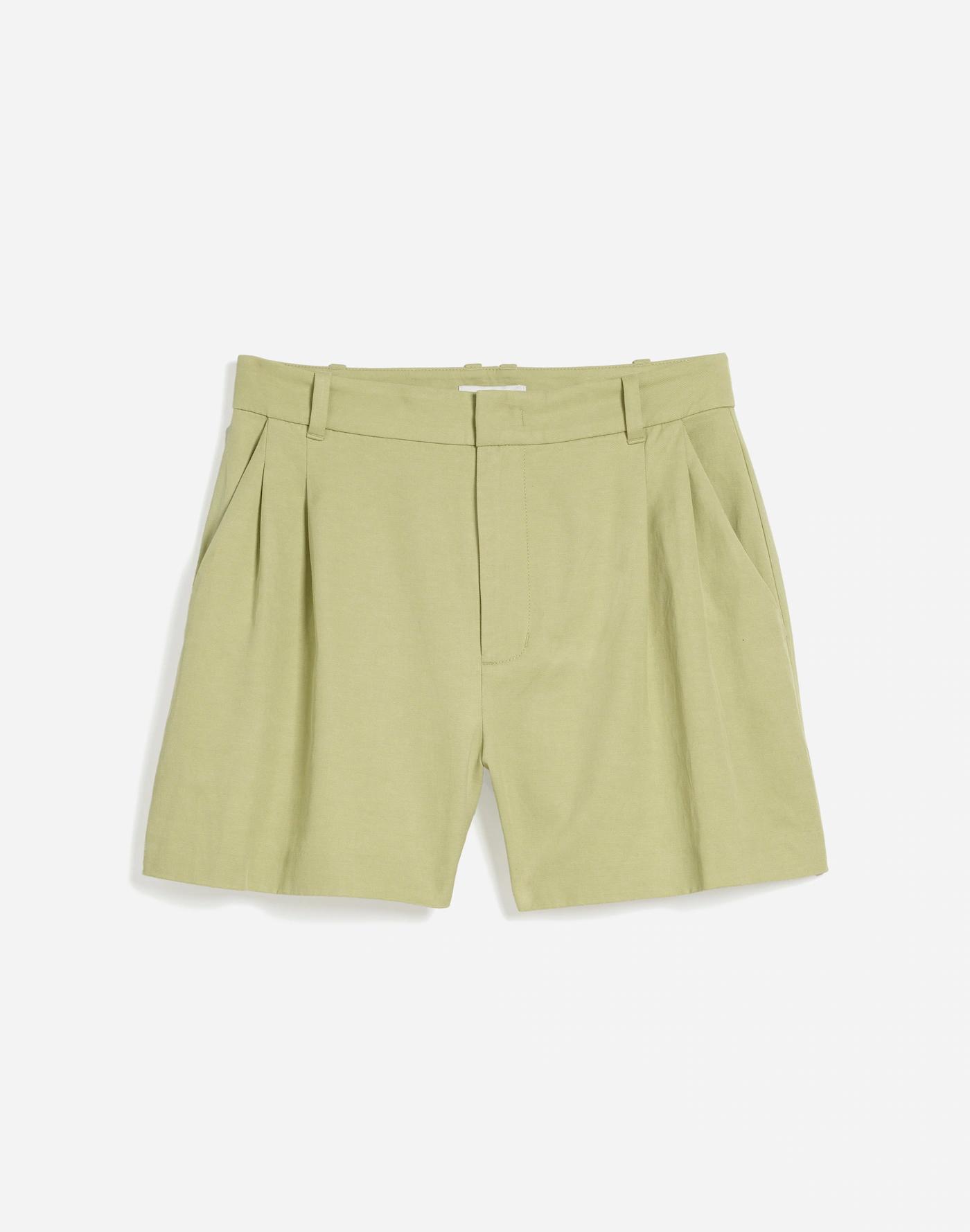 The Harlow Short in Drapey Twill Product Image